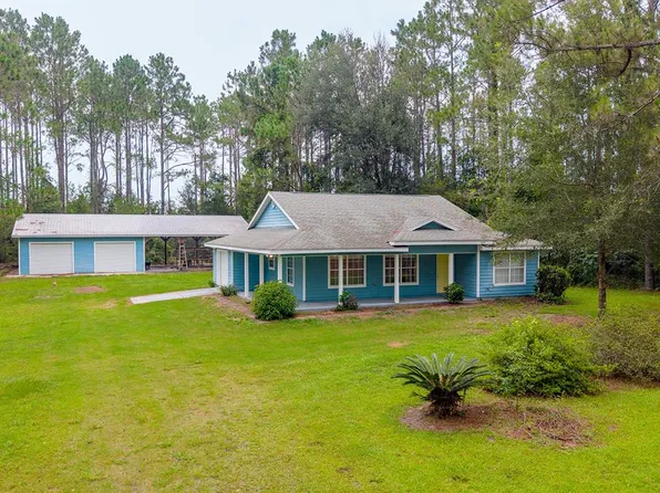 670 SW 105th St, Trenton, FL 32693