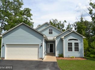 108 Parliament St, Locust Grove, VA 22508