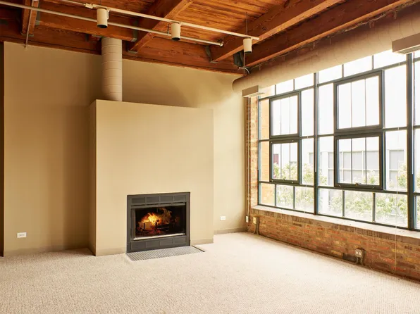 901 W Huron St #210, Chicago, IL 60642