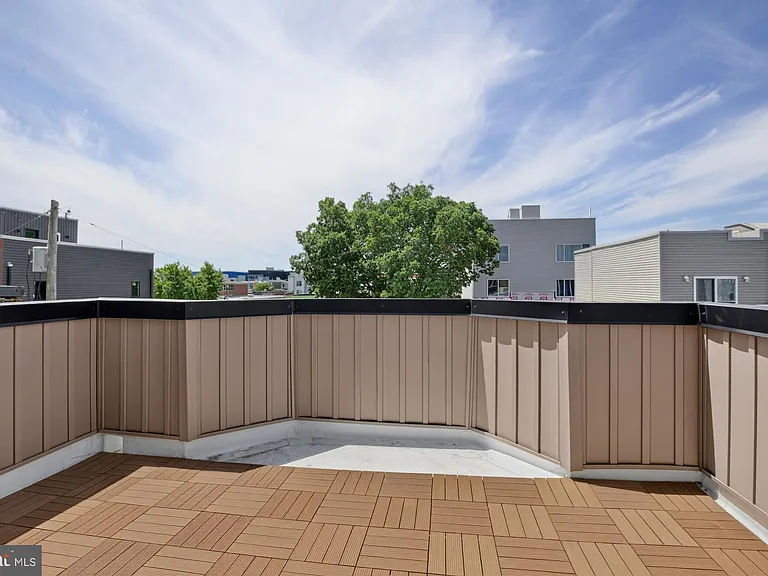 1843 E Hazzard St #2 — Photo 30