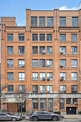 Rented by Compass | media 9