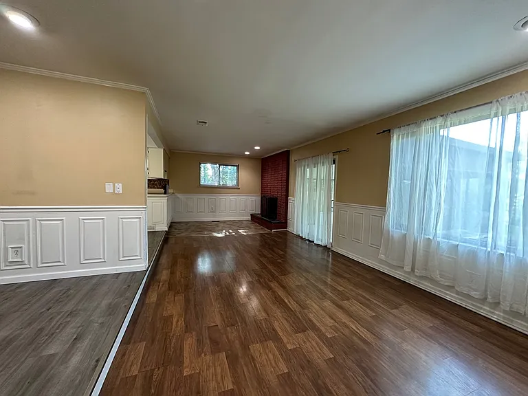 2793 Athena Dr — Photo 19