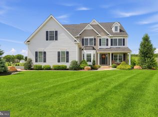 4343 Saratoga Dr, Bethlehem, PA 18020