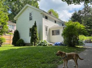 215 East St, Great Barrington, MA 01230