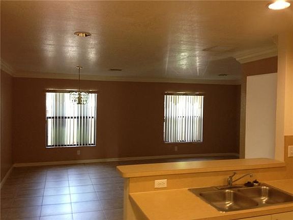 5th image of 2843 NW 9th St