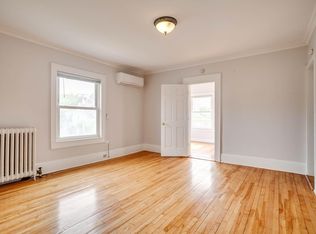 3044 James Ave S #3, Minneapolis, MN 55408