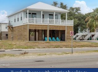 100 E Beach Blvd, Gulfport, MS 39507