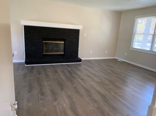 251 Caladonia Ave, Akron, OH 44333