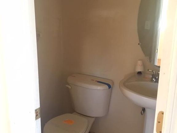 3rd image of 64 Lorraine Ave