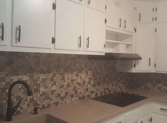 2nd image of 817 N 50th Ave #50