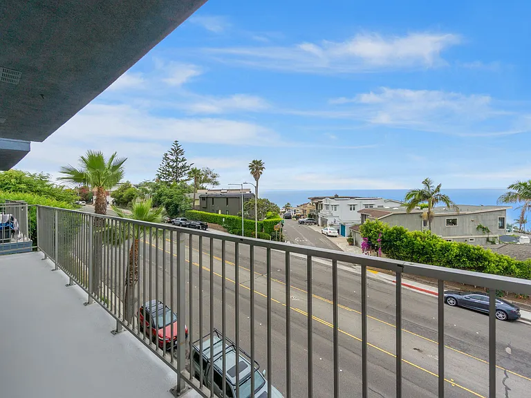 Ocean Edge @ Laguna Beach — Photo 10