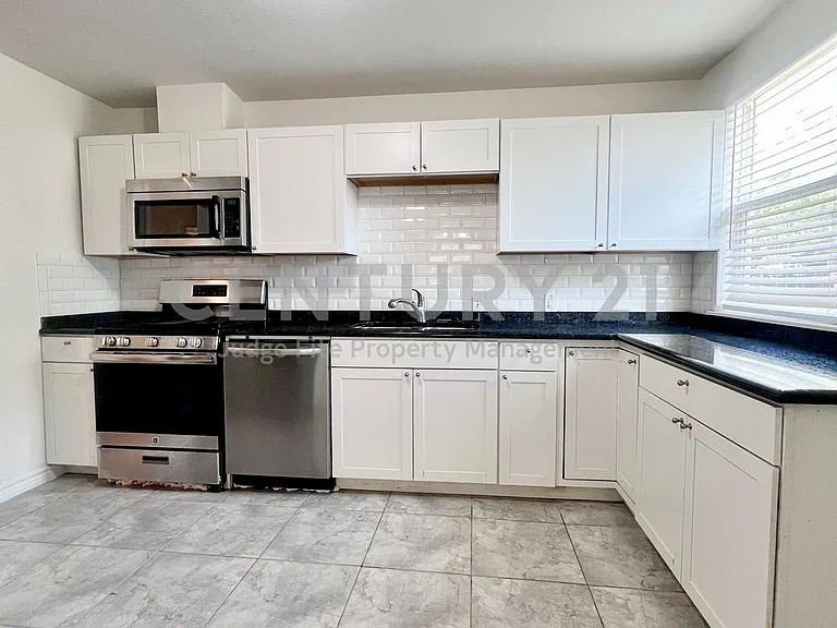 1903 Dryden Dr — Photo 4