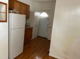 451 Roquette Ave, South Floral Park, NY 11001