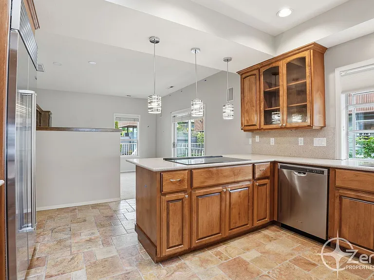 6903 SE Riverside Dr #3 — Photo 22