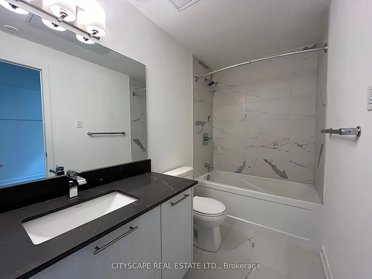 861 Sheppard Ave W #9 — Photo 19