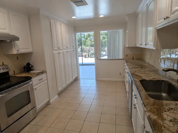 50 Mounds Rd APT 214, San Mateo, CA 94402