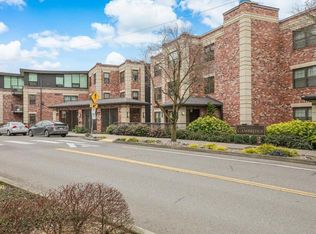 2454 NW Westover Rd UNIT 102, Portland, OR 97210