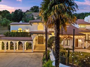 60 Coachwood Ter, Orinda, CA