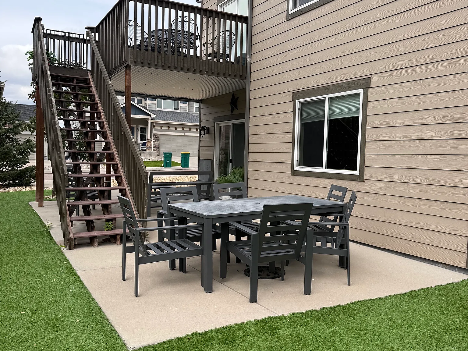 3 bed, 1764 sqft, $2,200 — Photo 3