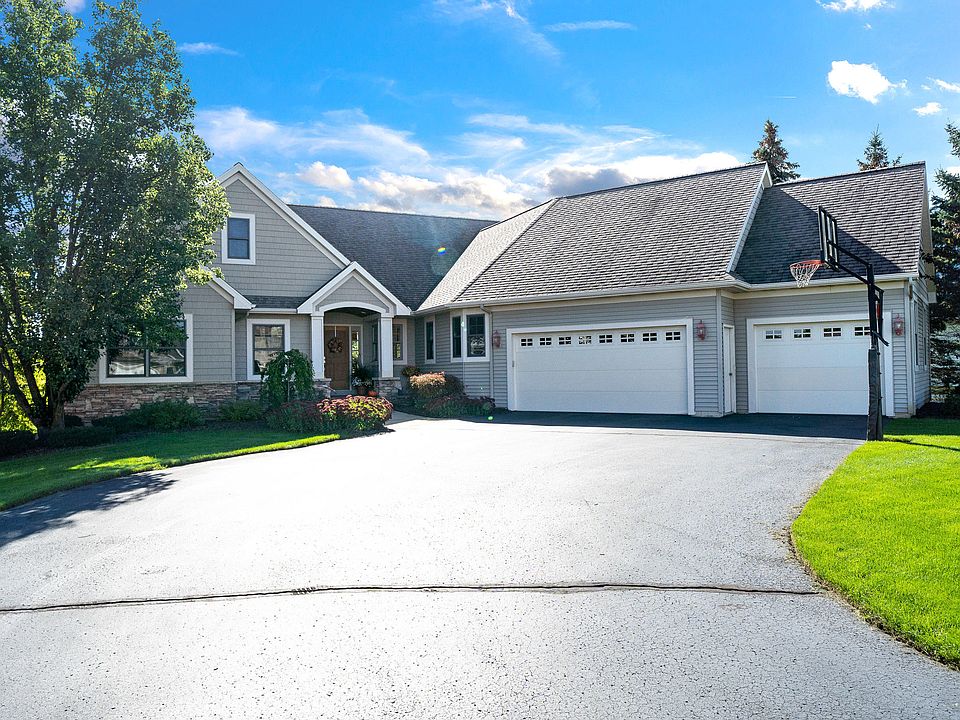 1st image of 7966 Golf Meadows Dr SE