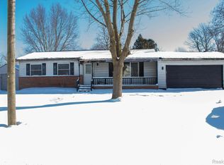 5143 Todd St, Grand Blanc, MI