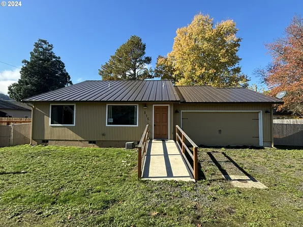 515 Birch St, Drain, OR 97435