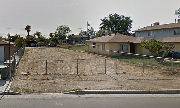 1st image of 718 Williams St