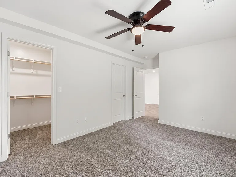 15405 Corbin Ct — Photo 34