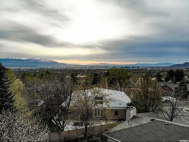 1407 S Chancellor Way — Photo 34