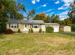 6 S Fowlerhouse Rd, Wappingers Falls, NY 12590