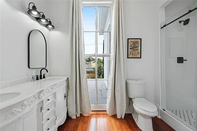 1740 Josephine St — Photo 16