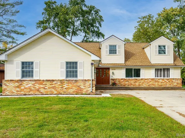 2376 Browning Dr, Lake Orion, MI 48360