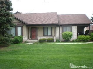 20536 Villa Grande Cir, Clinton Township, MI 48038