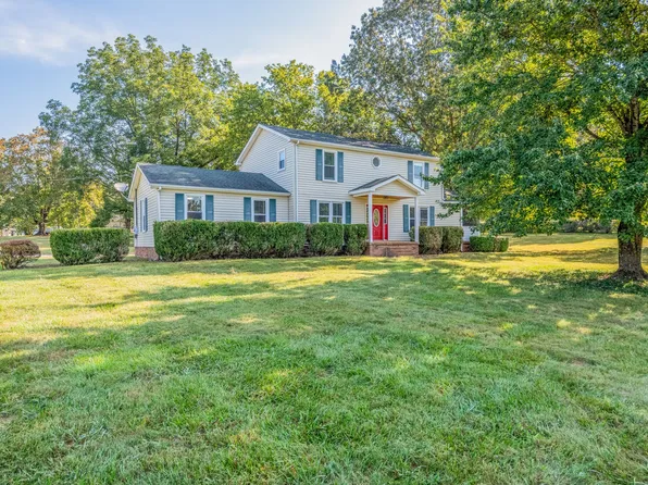 254 Cedar Ct, Kingston Springs, TN 37082