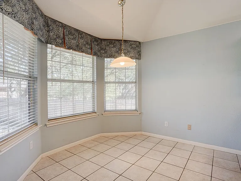 9137 Fainwood Ln — Photo 21