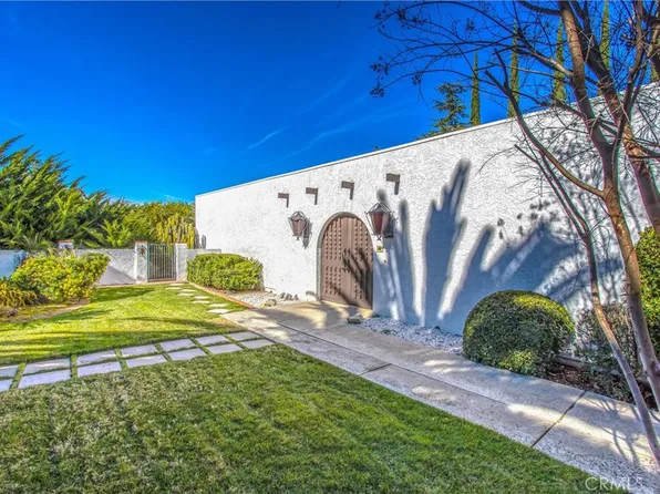 30574 Mirasol Dr, Redlands, CA 92373