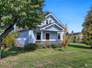 823 9th Ave SW, Puyallup, WA 98371