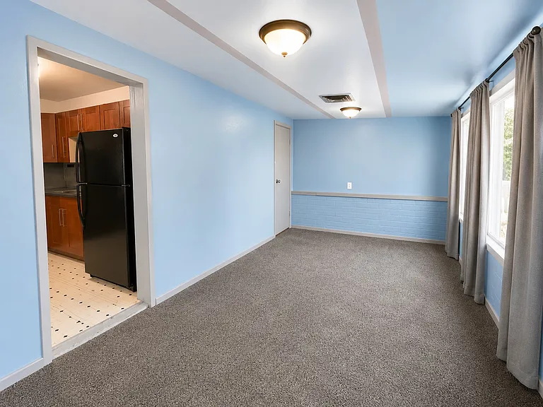 2801 W Glenrosa Ave — Photo 7