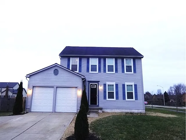 1475 Hawthorne Pkwy photo 1