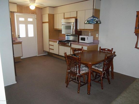 4th image of 89C Dorchester Dr #100C