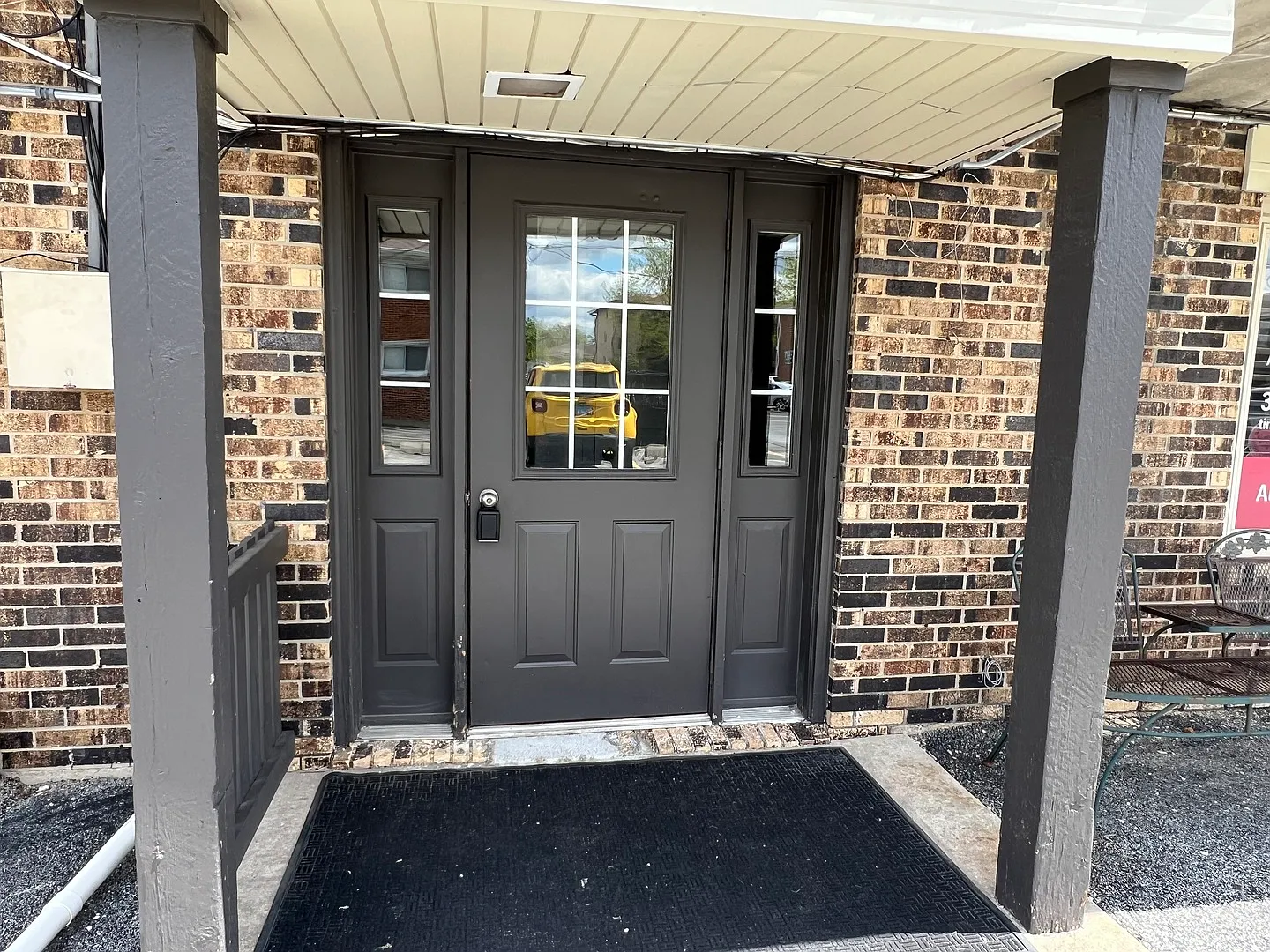 1 bed, 830 sqft, $1,325 — Photo 1