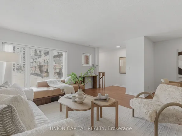 1400 The Esplanade N #120, Pickering, ON L1V 6V2