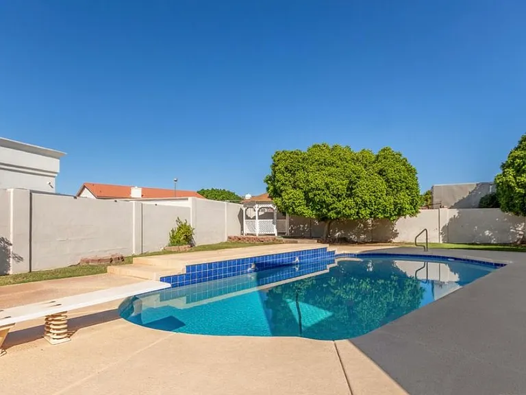 2438 N Forest Cir — Photo 14
