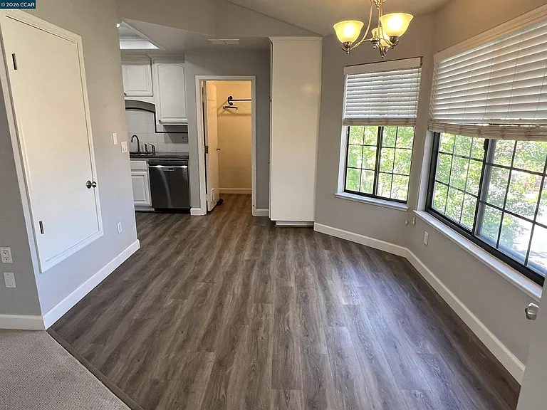 85 Tahoe Ct #201 — Photo 4