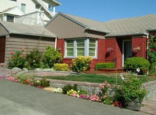 3556 SW Admiral Way, Seattle, WA 98126