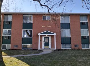 116 S Rosemary St #B, Lansing, MI 48917