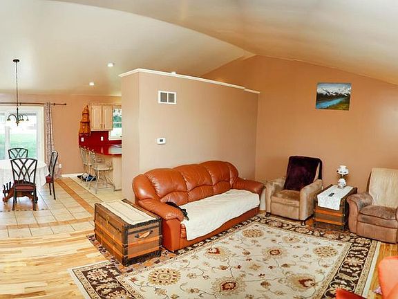4th image of 212 Swatara Cir #L-0013
