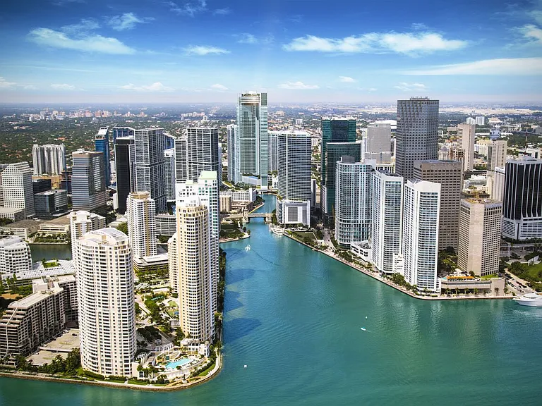 325 S Biscayne Blvd #12A — Photo 9