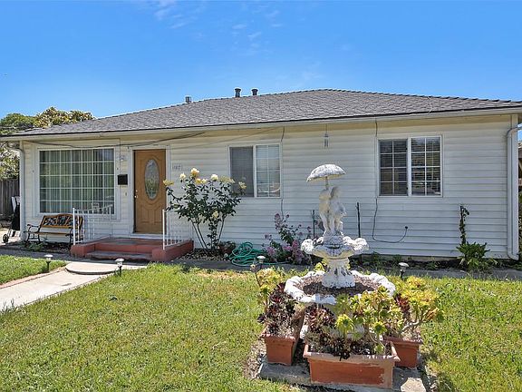 3rd image of 187 Balboa Ave