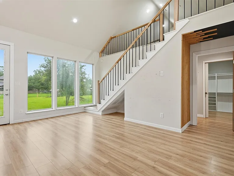 3209 Pennsylvania Rd — Photo 8